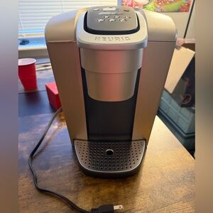 Keurig K-Elite Single-Serve K-Cup Pod Coffee Maker with Iced Coffee Setting